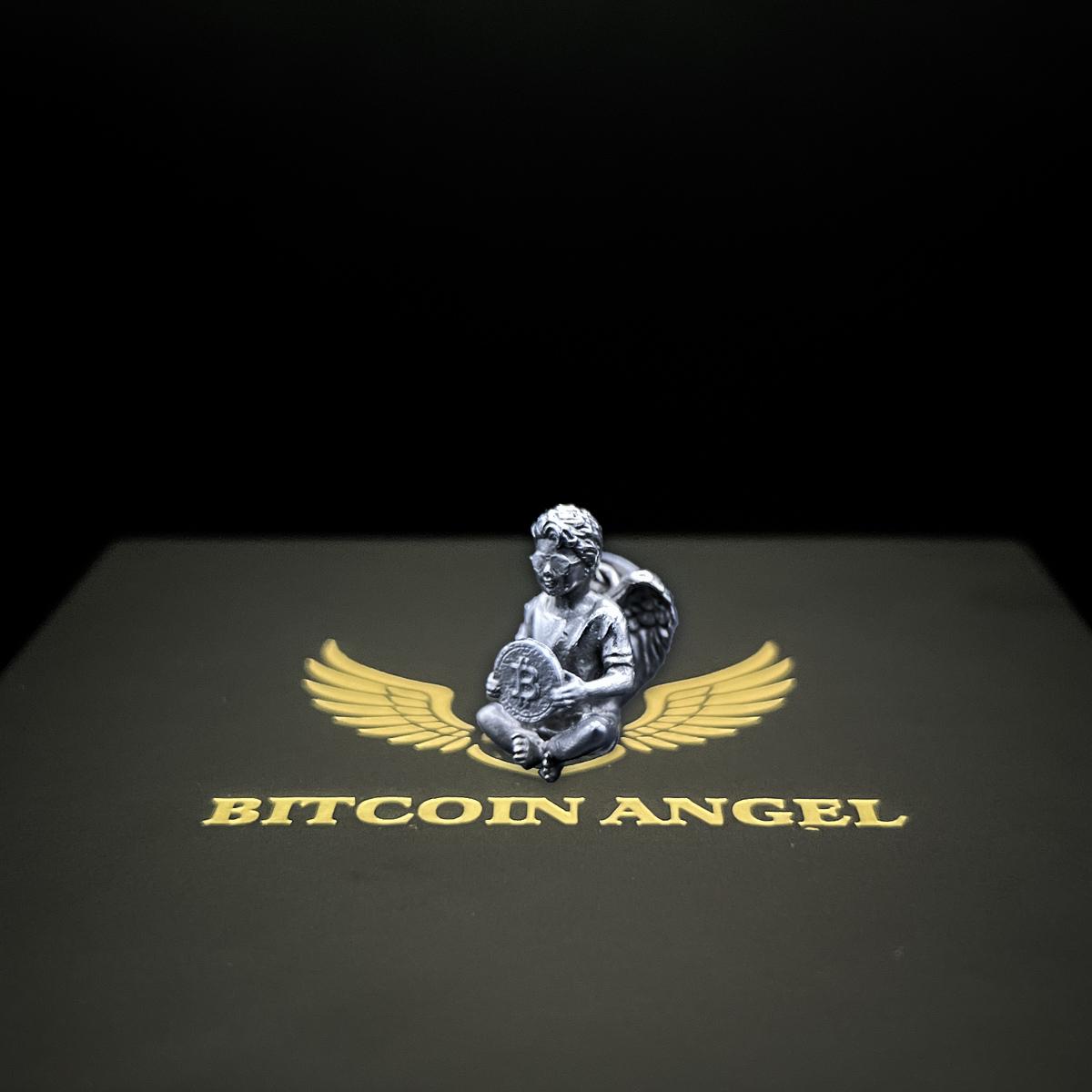 Bitcoin Angel HODL Pendant